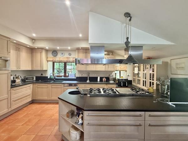 Bourg-de-Visa (82190) TARN ET GARONNE. BOURG DE VISA Superbe Maison Quercynoise en Pierre avec Maison d’Amis, Appartement, Piscine