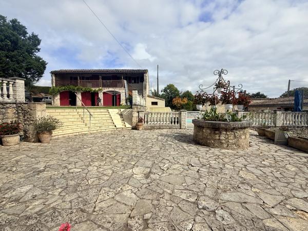 Bourg-de-Visa (82190) TARN ET GARONNE. BOURG DE VISA Superbe Maison Quercynoise en Pierre avec Maison d’Amis, Appartement, Piscine
