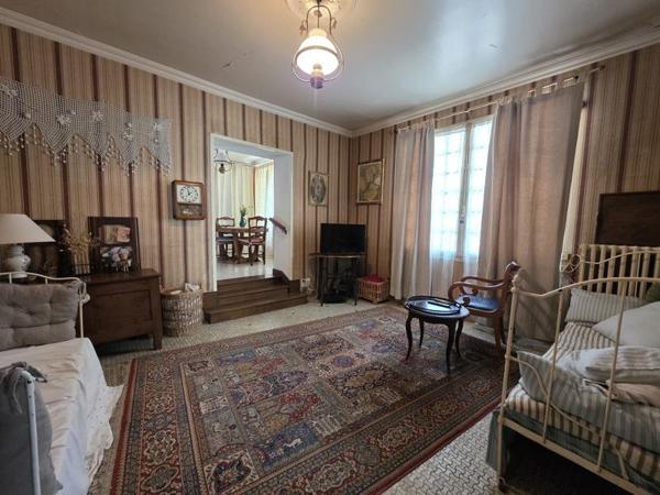 Maison à vendre |                                       Lignières |                                        7 pièces  |  157 m²