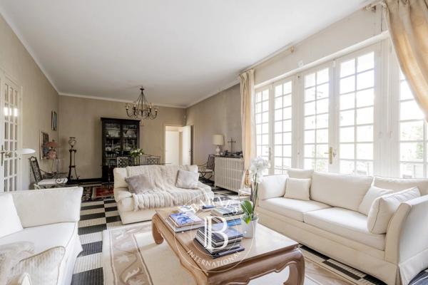 Bordeaux, Maison 6 Chambres -  216 m² à vendre