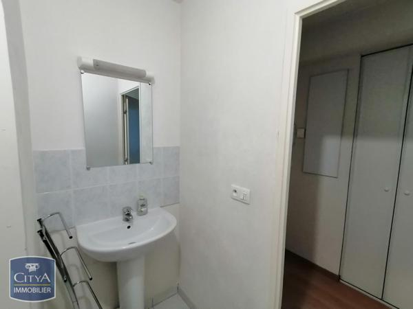 Appartement à louer 1 pièce 32.12m²