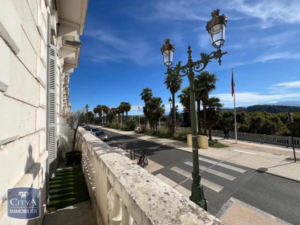 Appartement à louer 2 pièces 65.49m² Pau (64000)
