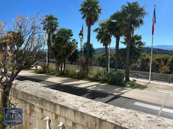 Appartement à louer 2 pièces 65.49m² Pau (64000)