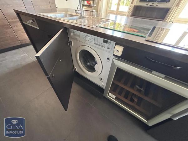 Appartement à louer 2 pièces 65.49m² Pau (64000)