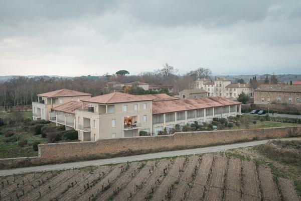 CARCASSONNE – AZILLE Appartement T2 BIS 44.2m². avec terrasse, parking, et piscine commune