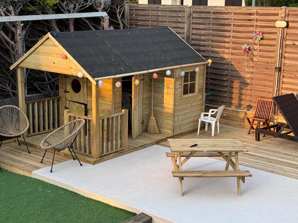 Maison à vendre à Boissise le Roi - 6 pièces, 4 chambres, sous-sol total, jardin, secteur calme.