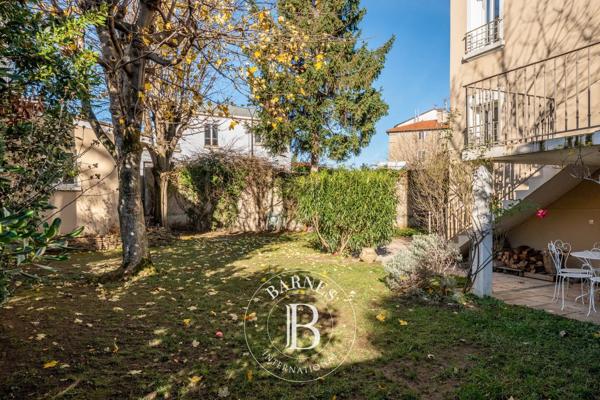Sainte-Foy-lès-Lyon, Maison 5 Chambres -  208 m² à vendre