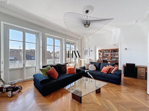 Appartement haussmannien de 183 m² – Centre-ville d’Annemasse – Idéal frontalier Genève