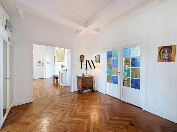 Appartement haussmannien de 183 m² – Centre-ville d’Annemasse – Idéal frontalier Genève