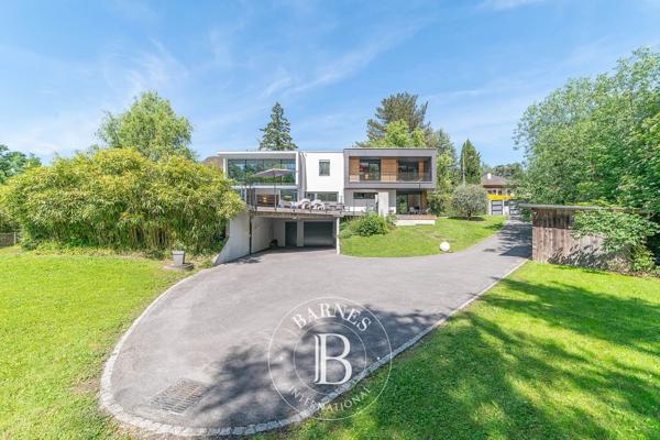 Thonon-les-Bains, Maison 4 Chambres -  219 m² à vendre