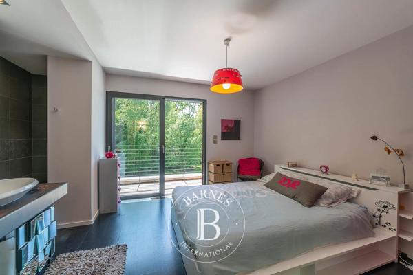 Thonon-les-Bains, Maison 4 Chambres -  219 m² à vendre