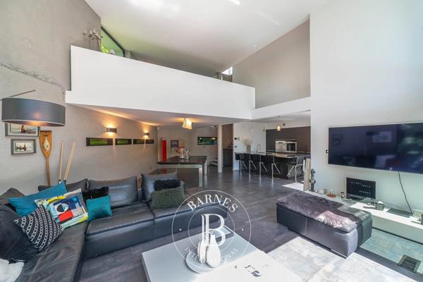 Thonon-les-Bains, Maison 4 Chambres -  219 m² à vendre