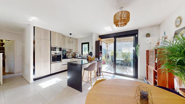 A vendre 4 pièces de 66m²