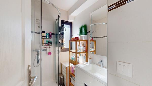 A vendre 4 pièces de 66m²