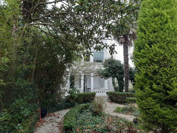 Maison 7 pièce(s) 6 chambre(s) 150 m²