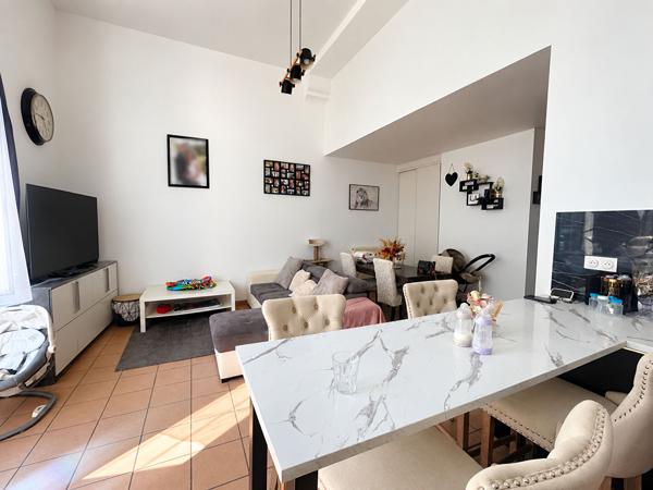 À quelques minutes de Saumur, un appartement baigné de lumière