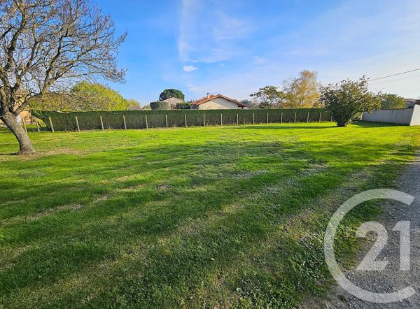 Terrain à vendre  644 m2 LABARTHE SUR LEZE - 31