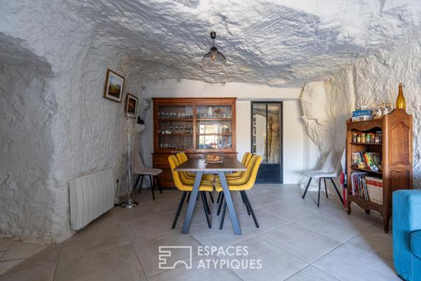 Troglodytique en coeur de ville avec vue panoramique