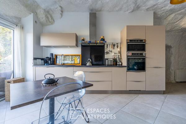 Troglodytique en coeur de ville avec vue panoramique