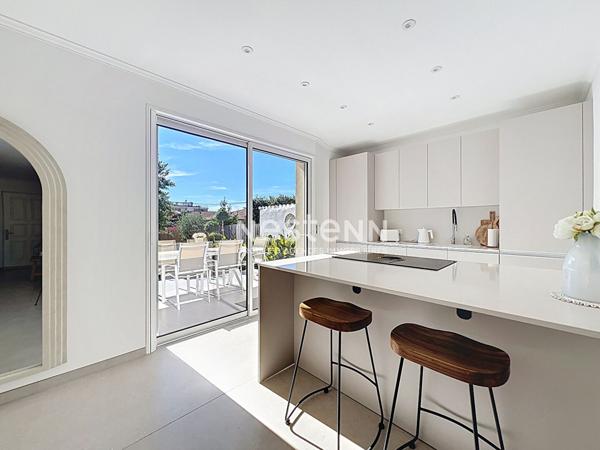 Golfe-Juan - Maison 125 m² - 3 Chambres - Piscine chauffée