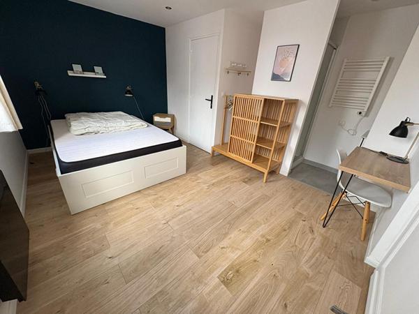 A LOUER : Appartement à LILLE • Rue Léon Gambetta - WAZEMMES • 2 270 € CC • Réf. 874-1