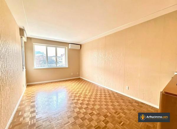 Vente                                                      Appartement
                        
                     4 pièces                      85 m2                     à Nice