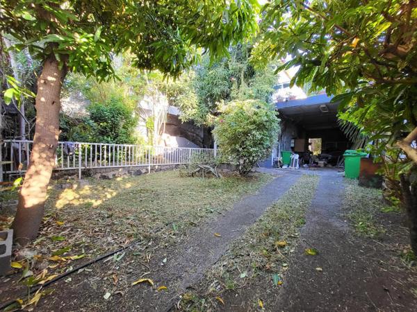 🏡 MAISON À RÉNOVER OU À RECONSTRUIRE – HYPER CENTRE SAINT-PIERRE 🌆✨