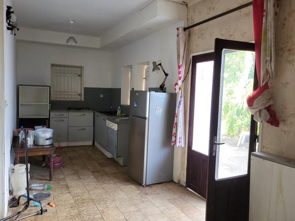 🏡 MAISON À RÉNOVER OU À RECONSTRUIRE – HYPER CENTRE SAINT-PIERRE 🌆✨