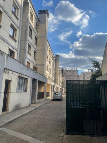 Appartement 3 pièces à vendre à Aubervilliers - Référence 5230