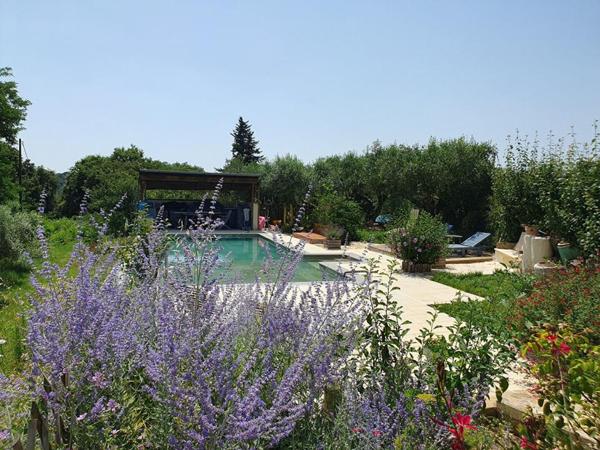Propriété de caractère au coeur de la nature