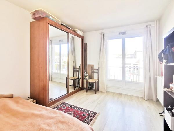 Magny-les-Hameaux (78114) Bel appartement 4P en excellent état, proche commerces et forêt