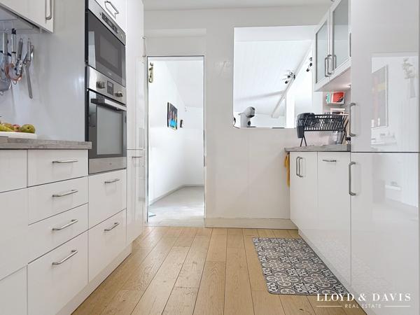 Appartement avec jardin (débarras), 400 mètres plage