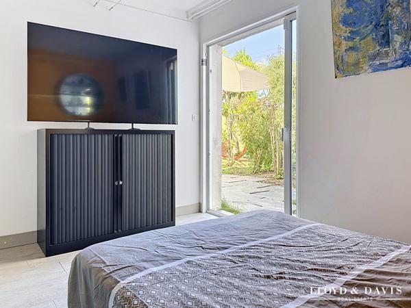 Appartement avec jardin (débarras), 400 mètres plage
