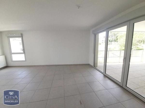 Appartement à louer 3 pièces 70.54m²