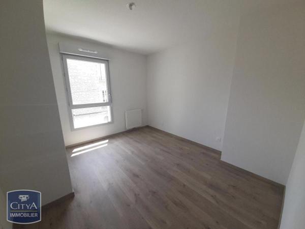 Appartement à louer 3 pièces 70.54m²