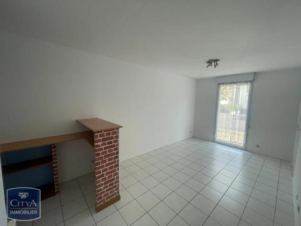Appartement à louer 2 pièces 32.36m² Poitiers (86000)