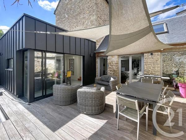 Maison à vendre  8 pièces - 180 m 2   DINAN  - 22