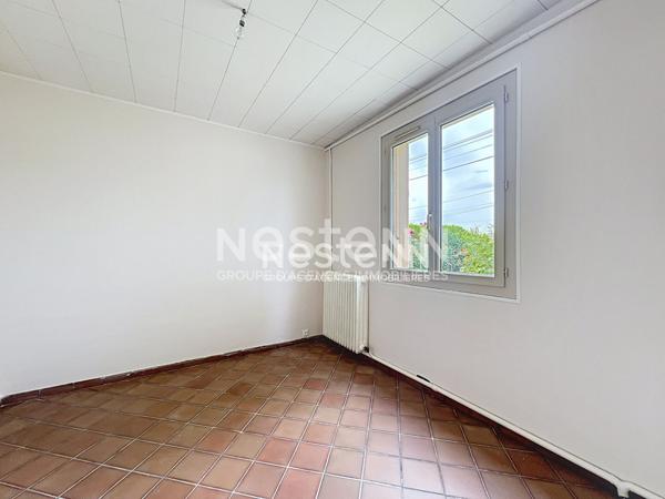 Maison de plain pieds 3 chambres, 5 minutes de la gare de Dreux, école et commerces à pieds, axe N12