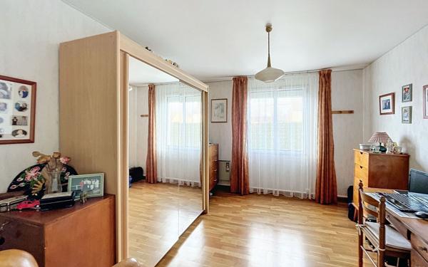 Maison à vendre    5 pièces • 108 m2 Mogneville