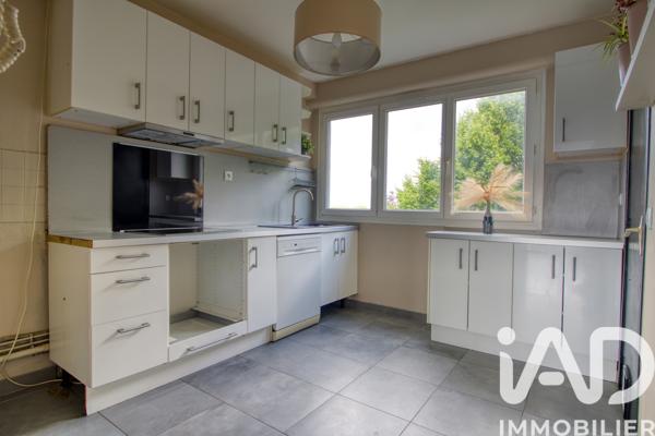 Appartement à vendre 4 pièces 76 m² Aubergenville