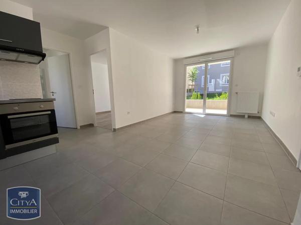 Appartement à louer 2 pièces 41.14m² La Norville (91290)