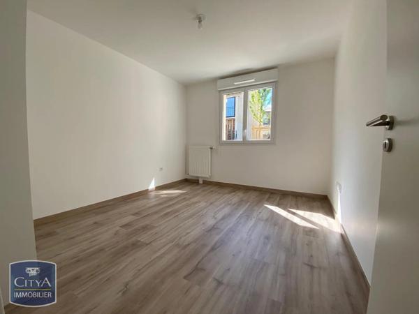 Appartement à louer 2 pièces 41.14m² La Norville (91290)