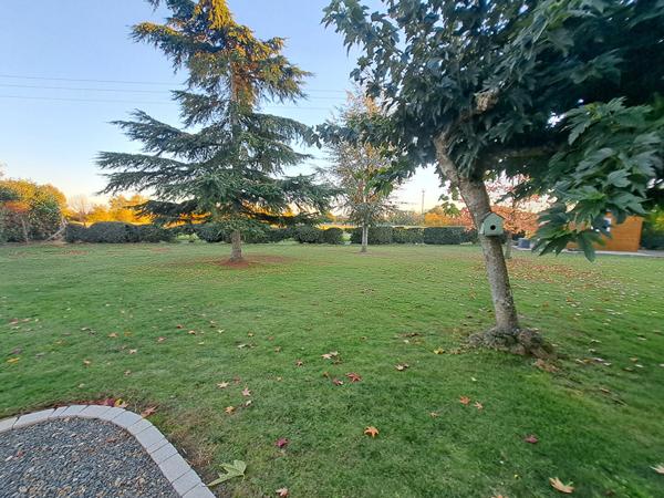 MAISON A CLERMONT-CREANS DANS UN CADRE PAISIBLE