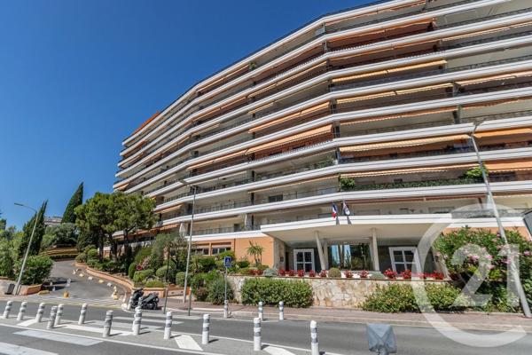 Appartement F3 à vendre  3 pièces - 77,15 m 2   NICE  - 06