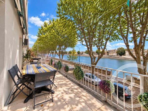 Appartement T4 à vendre  5 pièces - 80 m 2   ST MARTIN DE CRAU  - 13