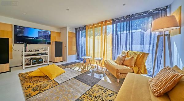 Achat - Maison Saint-Raphaël 83700 10 pièces 240 m 2 1362 m 2