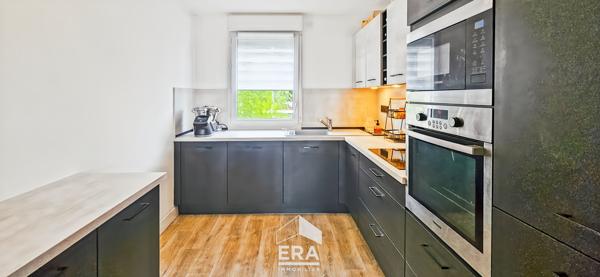 EYSINES CANTINOLLE - Bel appartement T4 de 80 m² avec terrasse 10 m² + 1 place de parking