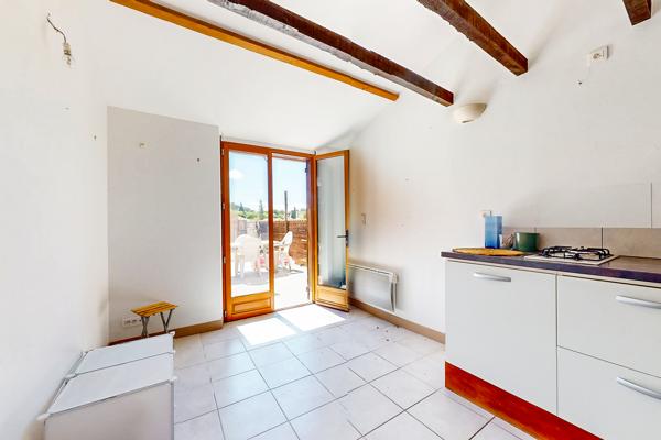 Studio avec terrasse – Comme une petite maison au cœur de Carnoux