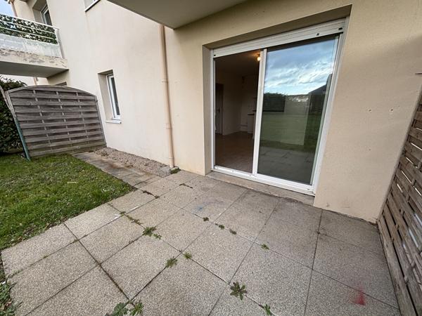 A LOUER - Appartement T2 à SAINT MEEN LE GRAND, axe RENNES / ST-BRIEUC