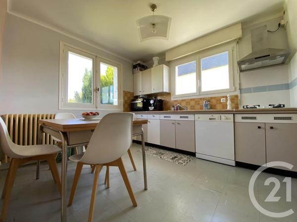Maison à vendre  7 pièces - 118 m 2   PLUNERET  - 56